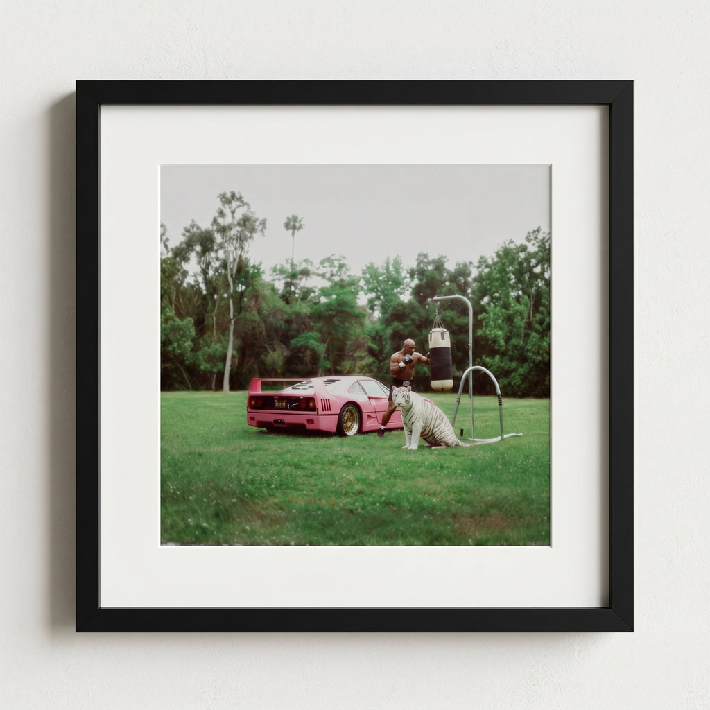 'Here Comes the Champ' Frame